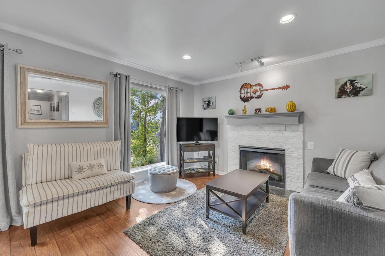 Nash Star Private Condo - 2Bed, 2Bath, Sleep 6, 25 Min Walk To Broadway And All Nashville Attractions, Pool, Gym Εξωτερικό φωτογραφία