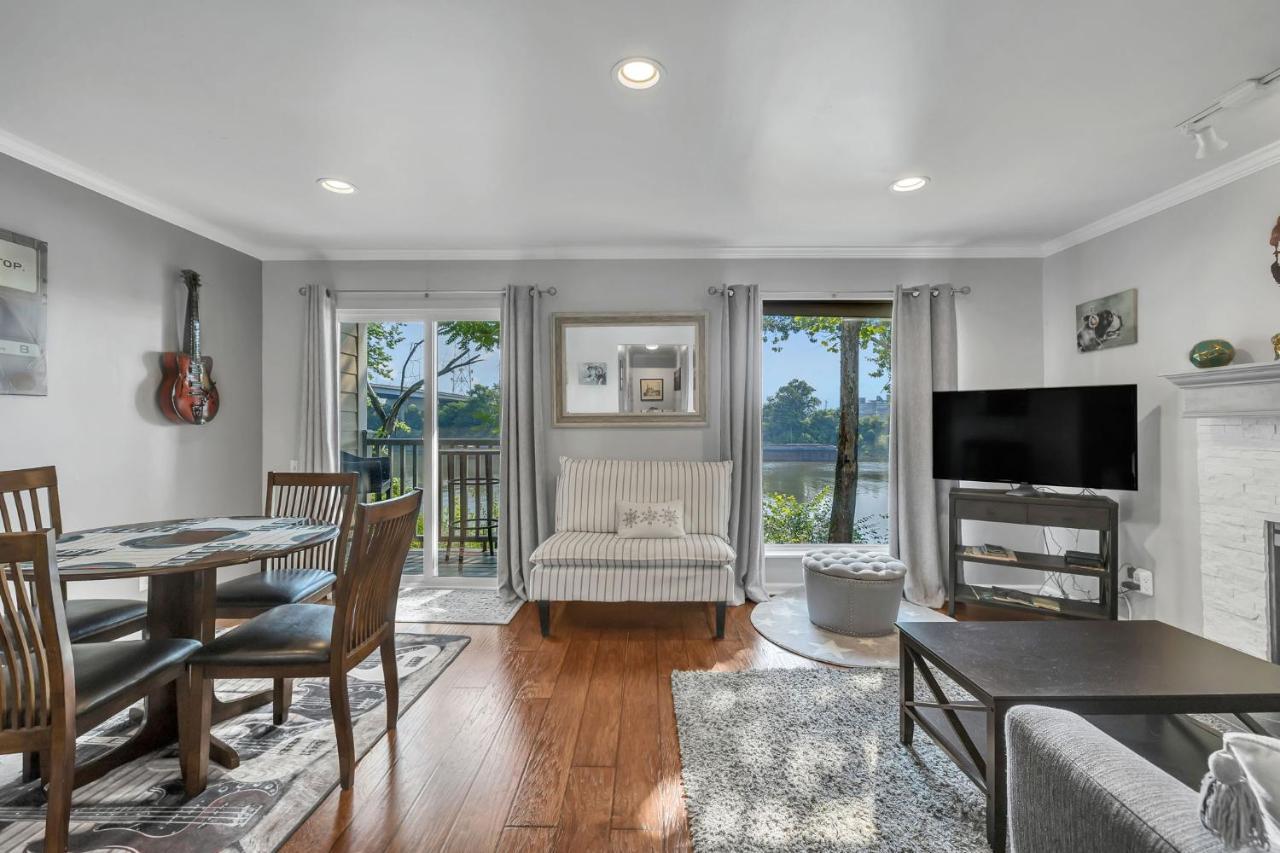 Nash Star Private Condo - 2Bed, 2Bath, Sleep 6, 25 Min Walk To Broadway And All Nashville Attractions, Pool, Gym Εξωτερικό φωτογραφία
