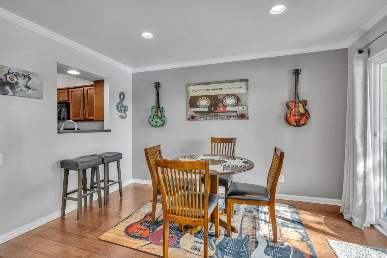 Nash Star Private Condo - 2Bed, 2Bath, Sleep 6, 25 Min Walk To Broadway And All Nashville Attractions, Pool, Gym Εξωτερικό φωτογραφία