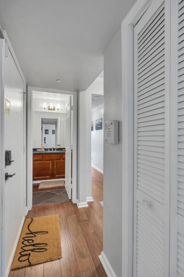 Nash Star Private Condo - 2Bed, 2Bath, Sleep 6, 25 Min Walk To Broadway And All Nashville Attractions, Pool, Gym Εξωτερικό φωτογραφία