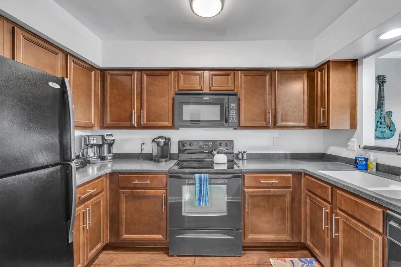 Nash Star Private Condo - 2Bed, 2Bath, Sleep 6, 25 Min Walk To Broadway And All Nashville Attractions, Pool, Gym Εξωτερικό φωτογραφία